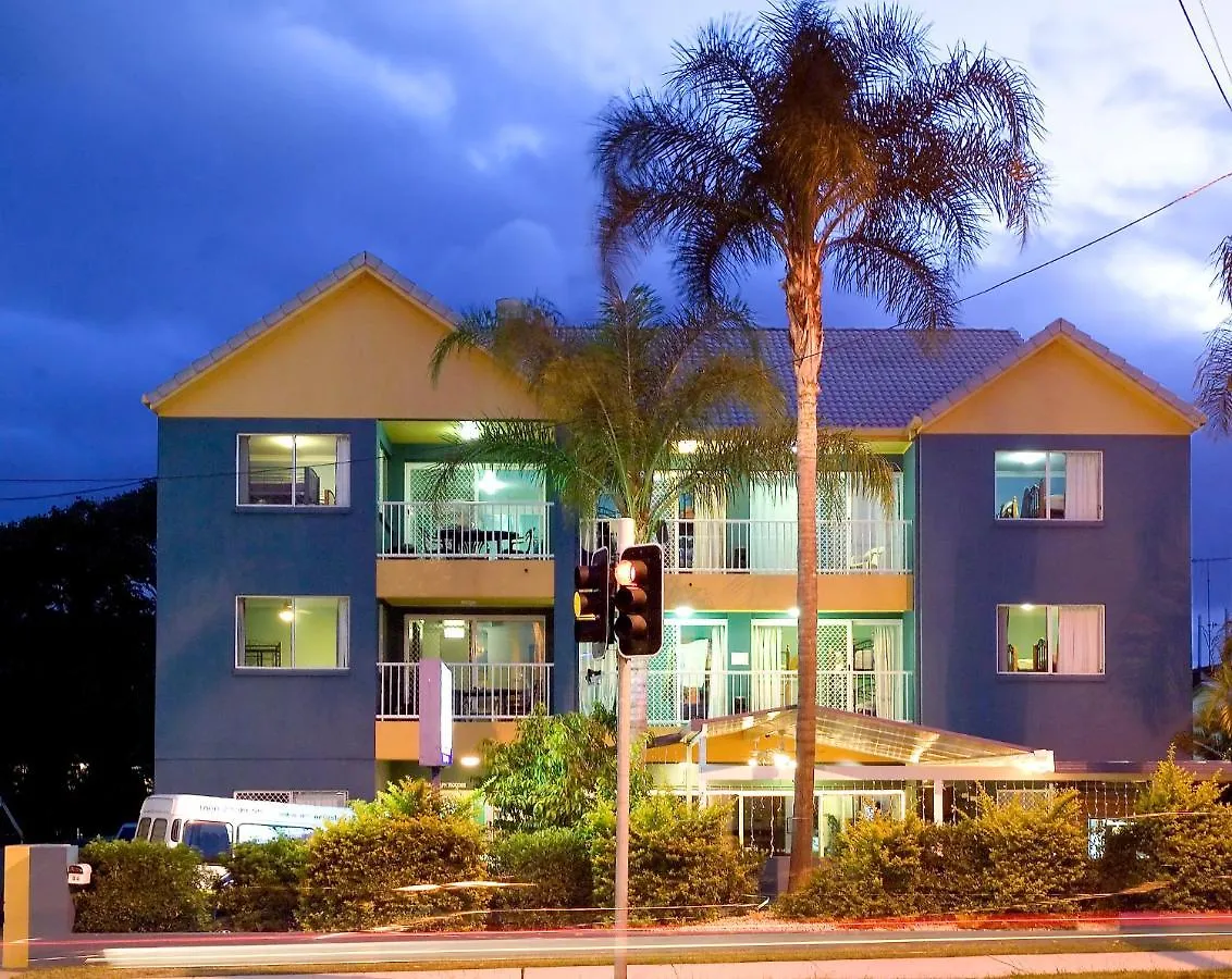 Aquarius Gold Coast Hostel Australia