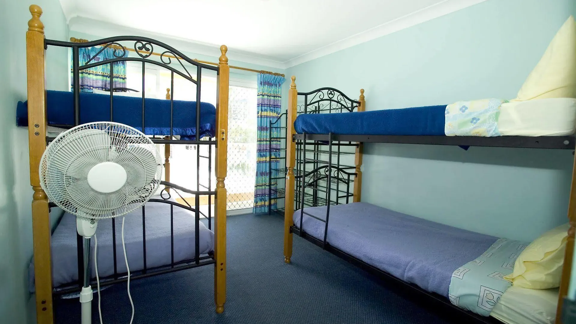 Aquarius Gold Coast Hostel